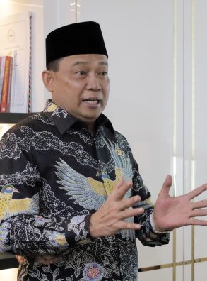 Komisi V Minta KAI Antisipasi Kepadatan akibat Pembatalan 12 Perjalanan KRL