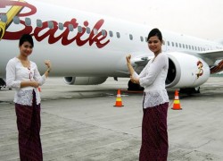 Safari Politik, Jokowi Menumpang Pesawat Bos PKB